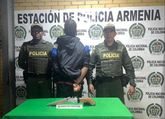 Capturado porte de armas de fuego