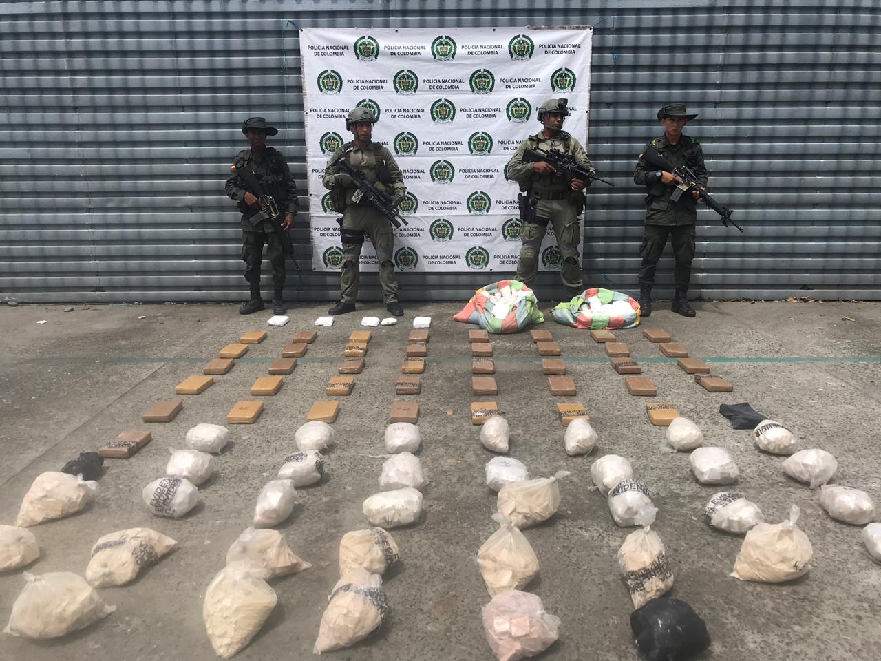 Destruimos-13-laboratorios-para-el-procesamiento-de-cocaína