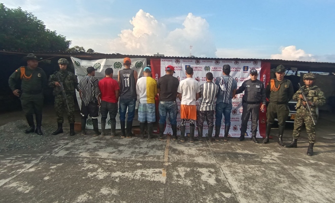 Capturadas 8 personas por mineria