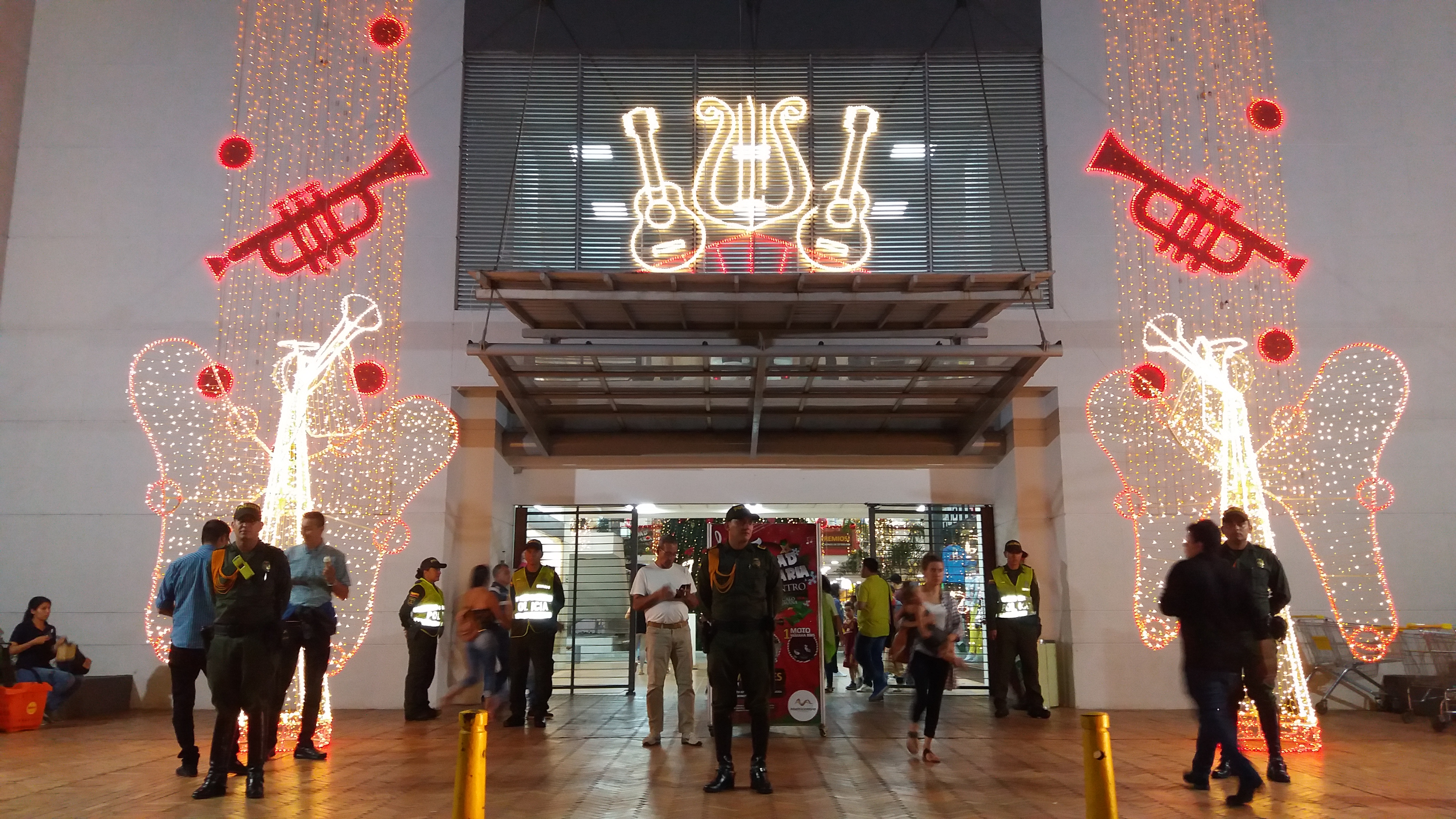 Dispositivo de seguridad a centros comerciales