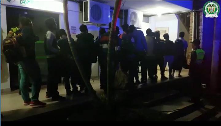 Policía intensifica control de inmigrantes en el área metropolitana