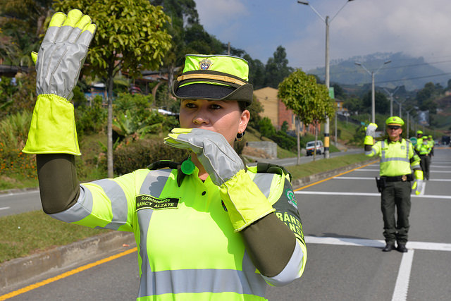 POLICÍA DE TRÁNSITO HACE UN LLAMADO A LA CONDUCCIÓN RESPONSABLE EN ÉPOCA DE LLUVIAS