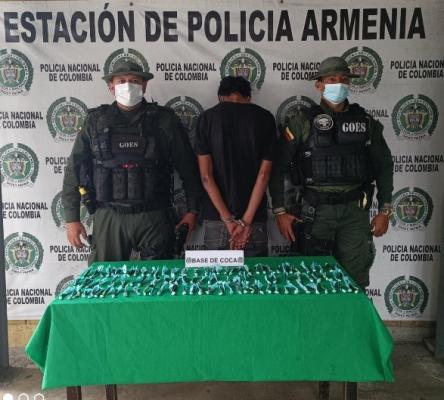 Capturado con estupefacientes  