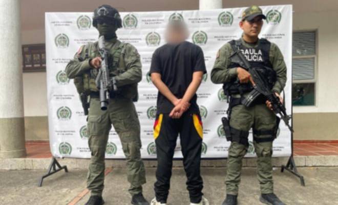 En un operativo conjunto entre el GAULA Cauca y el GAULA Huila, se logró la aprehensión de un joven, conocido como alias Fabián