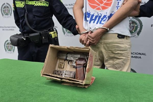 Después de tratar de evadir a las autoridades, fue capturado "Gio" en el barrio Samaria