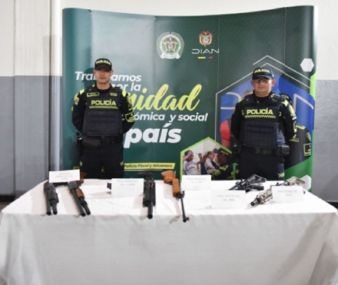 Logramos la aprehensión de armas traumáticas, municiones y accesorios, que no cumplían con la  normatividad vigente en materia de importación y comercialización