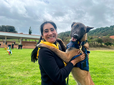  Exhibiciones con semovientes y caninos