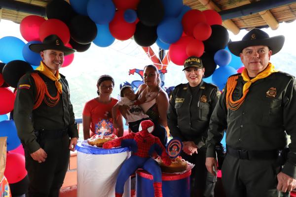 En las montañas de la vereda Cartagena