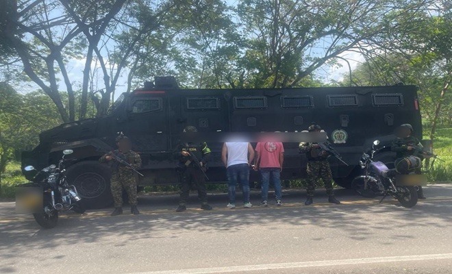 Dos capturados, funcionarios del Ejercito Nacional y Polic&iacute;a Nacional