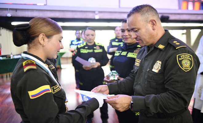Ceremonia auxiliares a bachilleres
