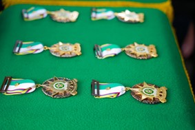 Condecoración señor Director general 3