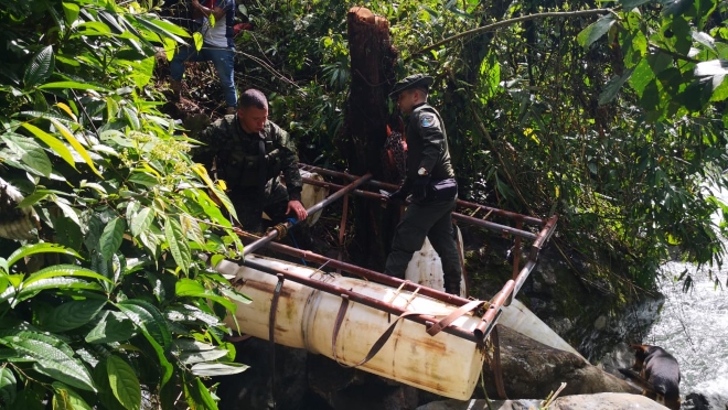 Autoridades incautaron y destruyeron elementos utilizados para la minería ilegal