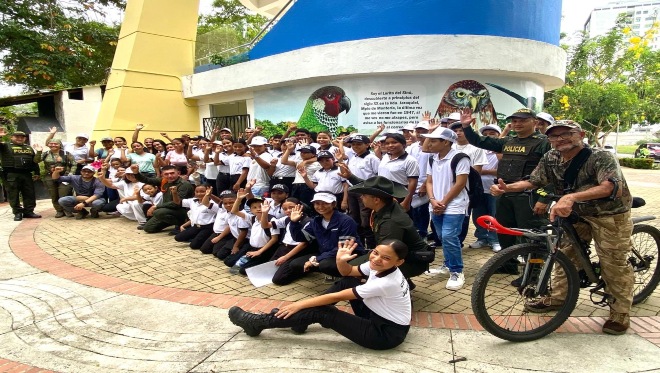 Unidos por la biodiversidad: La Policía participa en la jornada ambiental por el Global Big Day