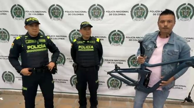 En una rápida reacción, fue recuperado un marco de bicicleta avaluado en 10 millones de pesos