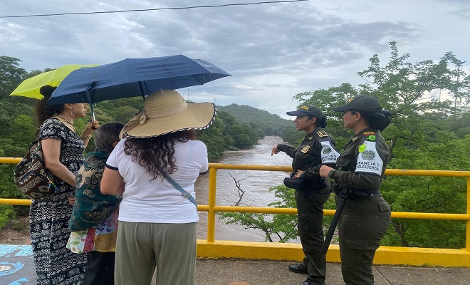Estas acciones estuvieron dirigidas a niños, niñas y adolescentes, como a padres de familia, con el fin de fomentar comportamientos adecuados y la sana convivencia