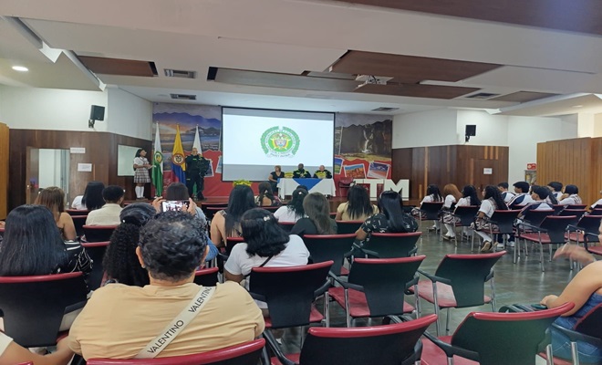 Jovenees que aportan al tursimo seguro