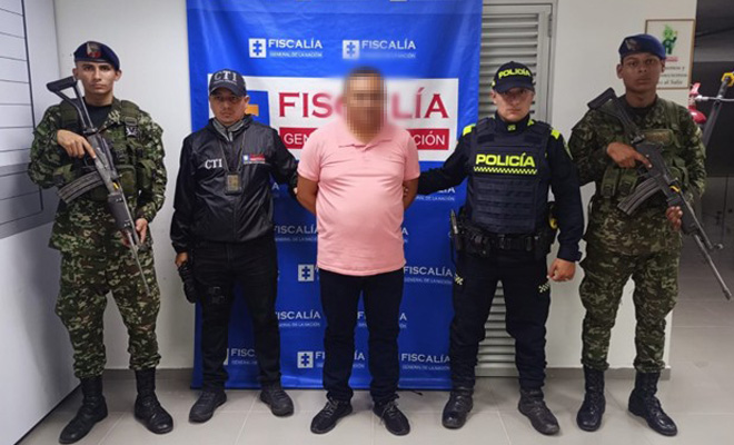 Gracias al trabajo articulado entre la Policía Nacional, Fiscalía y Ejercito Nacional, se estableció que este sujeto era requerido por las autoridades judiciales.