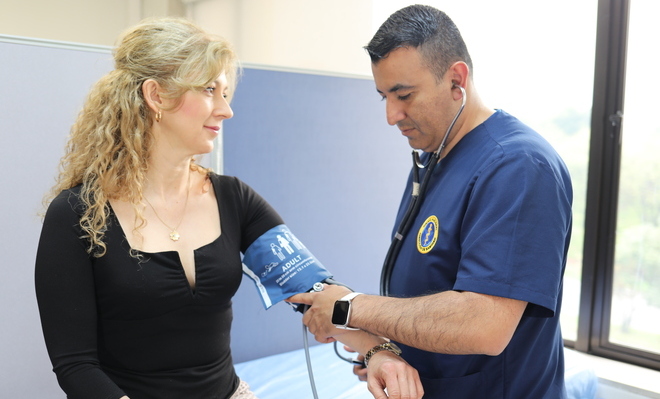 Se trata del estado de la presión de la sangre cuando está demasiado alto, puede agravarse si no se trata.