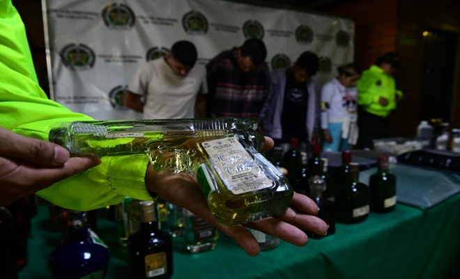 Licor adulterado incautado