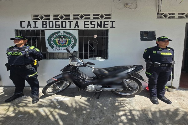 Operativos de vigilancia permiten recuperar motocicleta con reporte de hurto