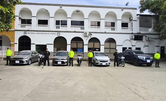 Policía recupera cuatro vehículos y cinco motocicletas