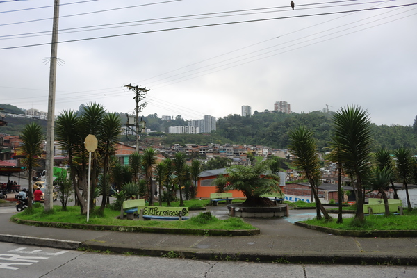 Parque minitas: intervenido por el trinomio de la seguridad. 