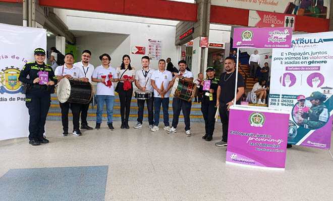 La Patrulla Púrpura llega a la terminal de transporte de Popayán