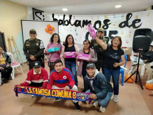 La Policía Comunitaria celebra el Día de la Madre con líderes de San Luis y San Sebastián