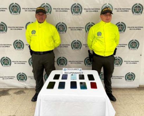 Una intervención en locales comerciales permitió recuperar varios teléfonos 