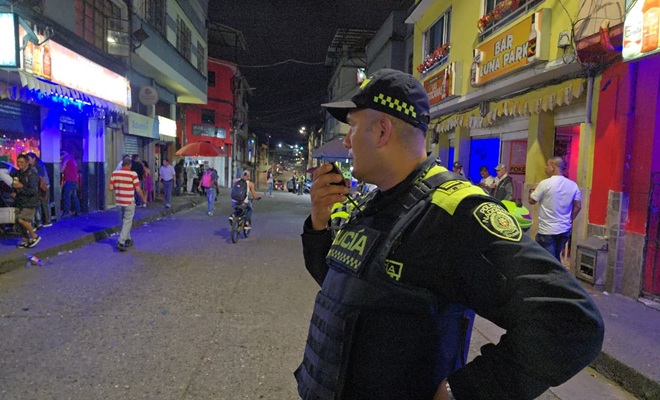 Más de 2.000 llamadas al 123 atendidas durante la última semana por la Policía Metropolitana