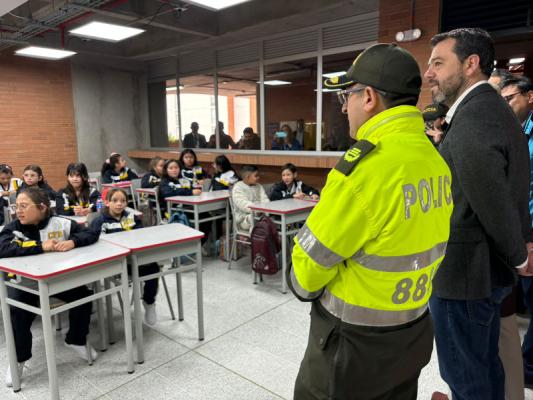 brindamos un saludo a nuestros niños, niñas y adolescentes en el regreso a clases