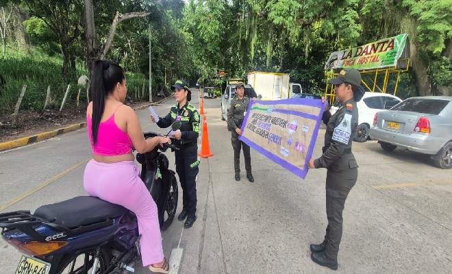 "Unos Unidos contra la violencia de género y familiar”