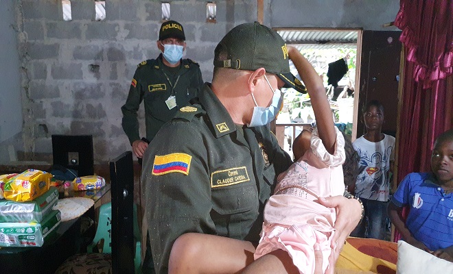 Alegramos la navidad de la pequeña Nicol 