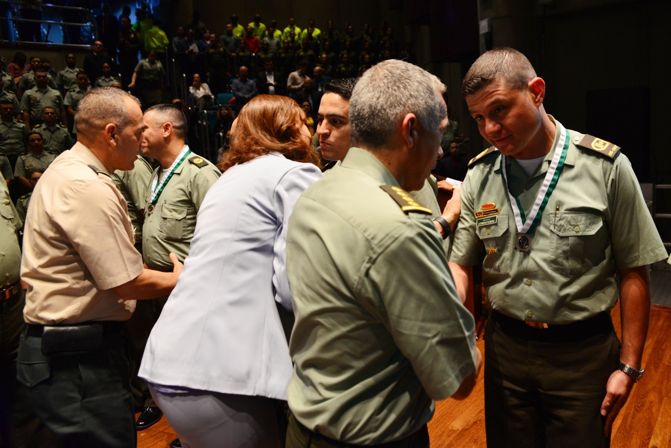 Ceremonia aniversario institucional 128 en Medellín