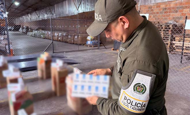La operaci&oacute;n permiti&oacute; incautar un cargamento de cigarrillos de procedencia extranjera y reforzar el control aduanero en la regi&oacute;n.