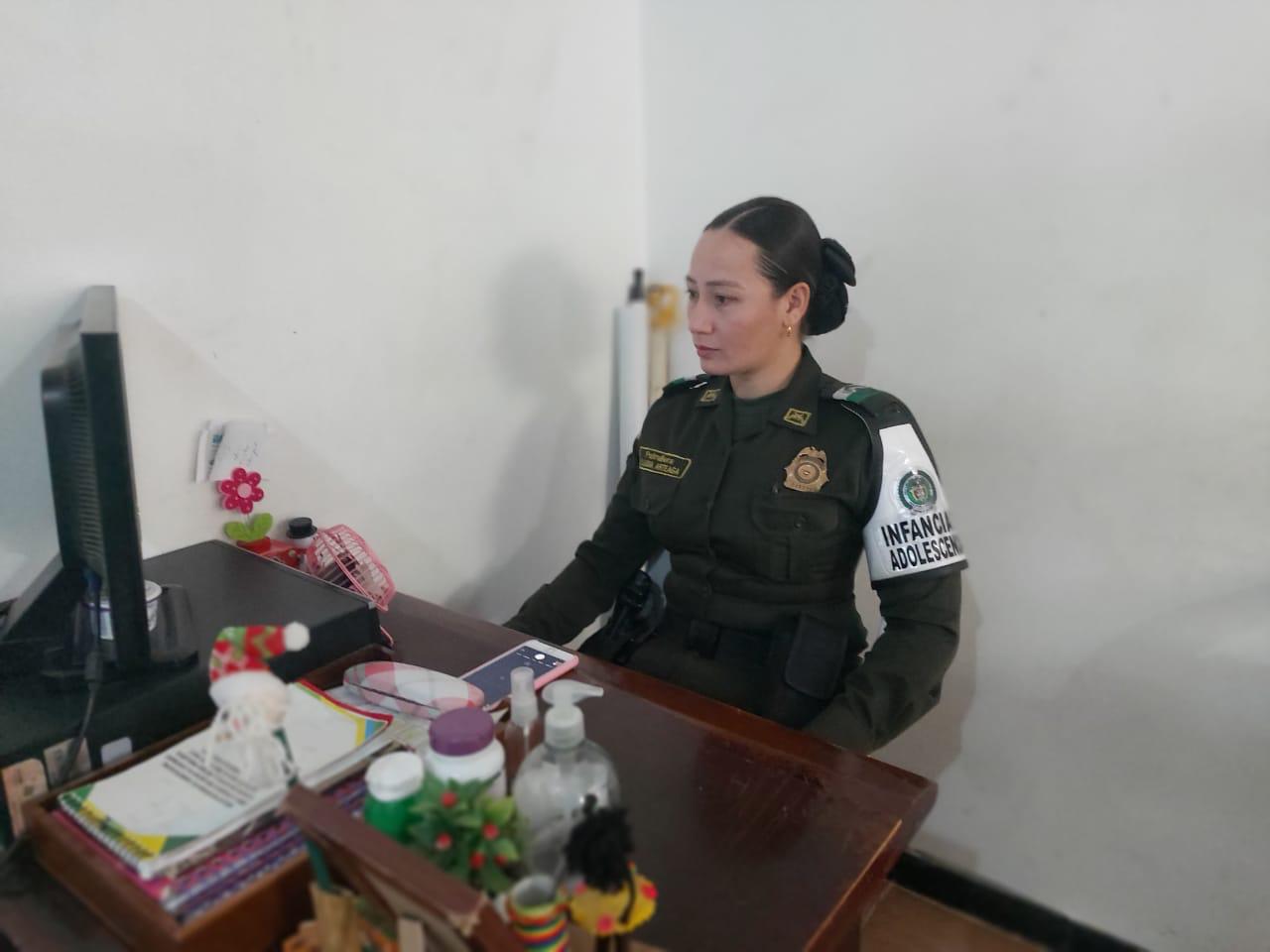 Policía y Madre, combinación con sacrificio