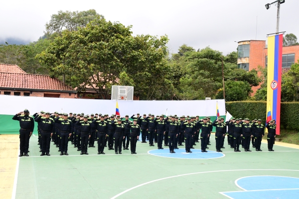 Ceremonia de ascenso Mandos de Nivel Ejecutivo 