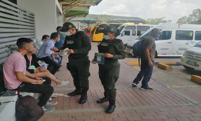 En diferentes municipios, el grupo de prevención GAULA de la Policía Tolima, realizó campaña contra la extorsión