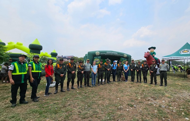 Capacidades de servicio policial y comunidad en general