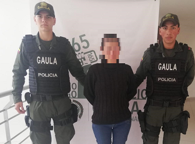 Capturamos femenina por el delito de extorsión.