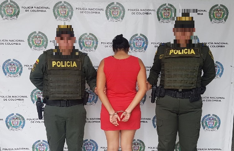 Capturamos femenina por estupefacientes. 