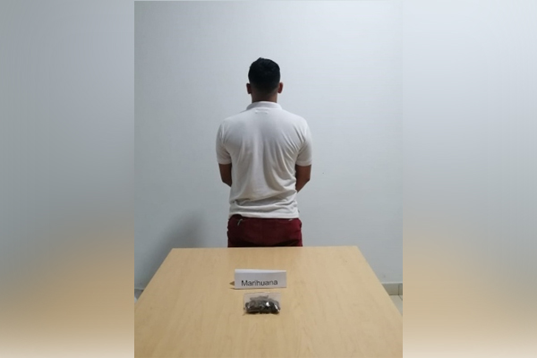 Capturamos a un ciudadano en flagrancia, por el delito de tráfico, fabricación o porte de estupefacientes.
