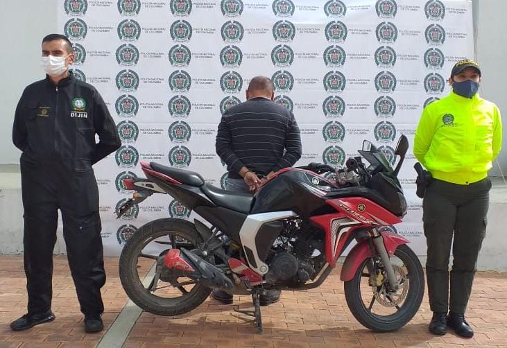 Capturado con motocicleta que tenía los números regrabados  