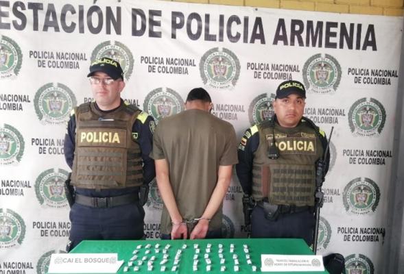 Capturado con 100 dosis de base de coca