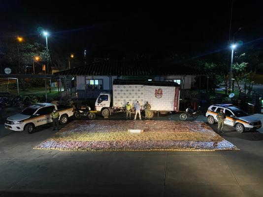 Hombre transportaba marihuana en un camión