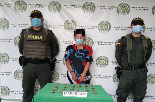Un hombre fue capturado portando 36 dosis de marihuana 