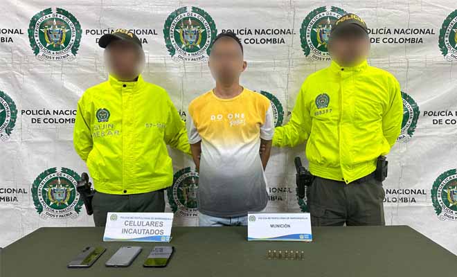 Se investiga su relación con la propaganda que fue instalada en varios puntos de la ciudad.