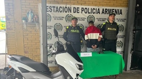 hurto de motocicleta con arma traumática 