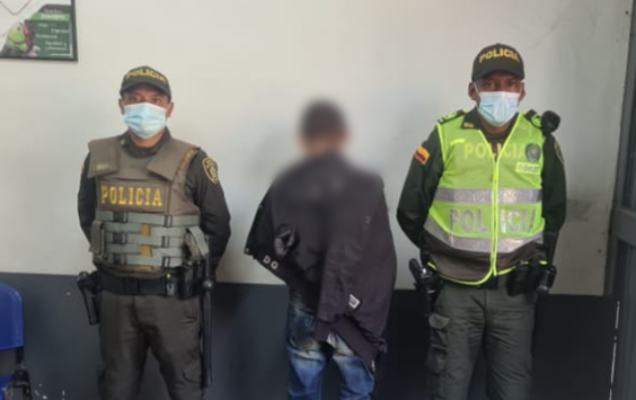 En el tapabocas llevaba dosis basuco