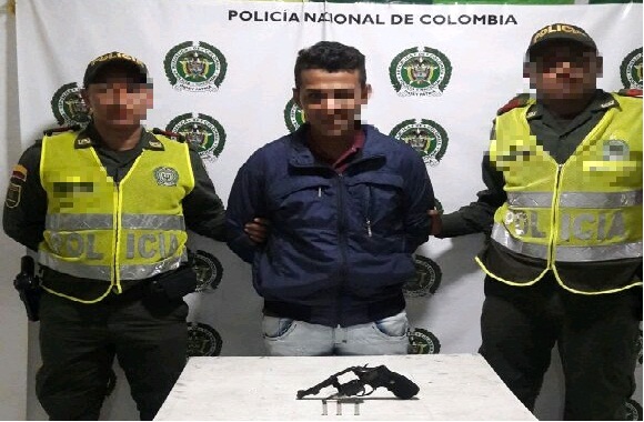 capturado-porte ilegal-arma de fuego-fundación-hurto-cuadrante-MNVCC-magdalena